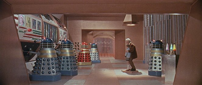 Dr. Who y los Daleks - De la película