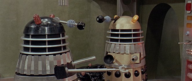 Daleks' Invasion Earth: 2150 A.D. - Kuvat elokuvasta