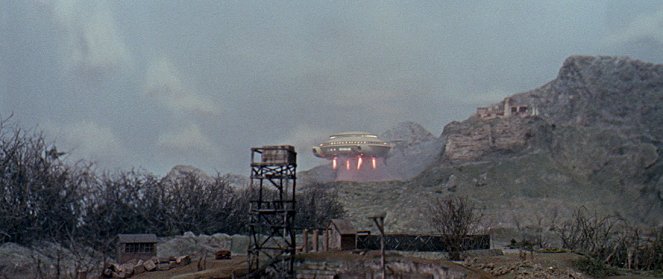 Los daleks invaden la tierra - 2150 A.D - De la película