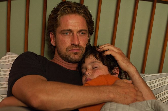 Chlap na roztrhanie - Z filmu - Gerard Butler, Noah Lomax