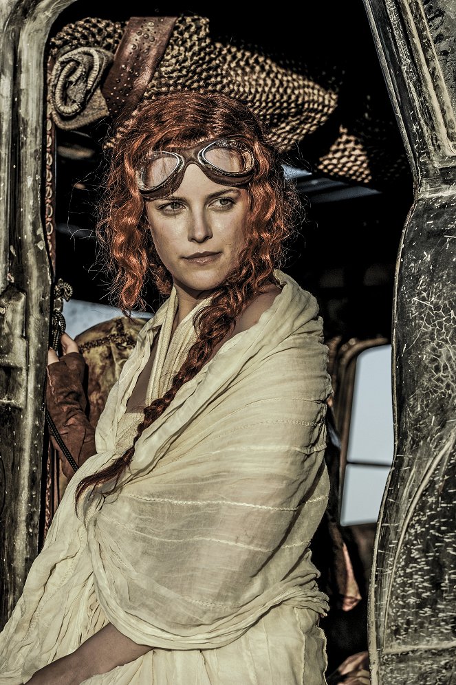 Mad Max: Furia en la carretera - De la película - Riley Keough