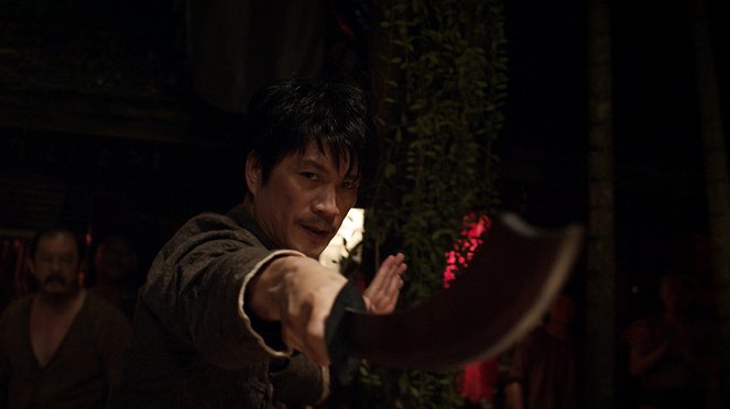 L'Homme aux poings de fer 2 - Film - Dustin Nguyen
