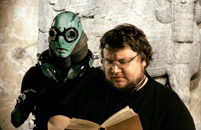Hellboy - Dreharbeiten - Doug Jones, Guillermo del Toro