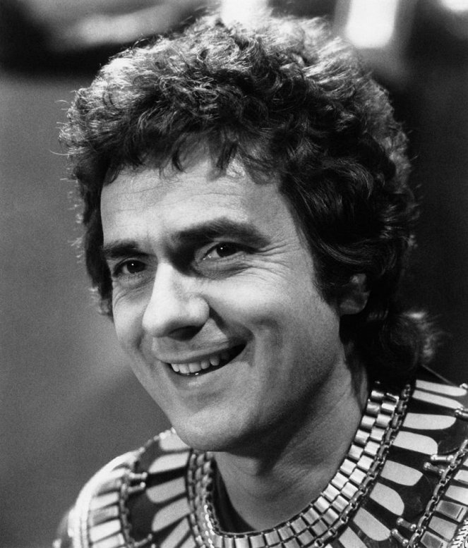 Herschel drtí faraony - Z filmu - Dudley Moore