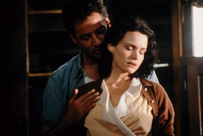 O Detective Cantor - Do filme - Jeremy Northam, Carla Gugino