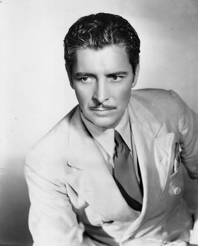 The Unholy Garden - Promóció fotók - Ronald Colman