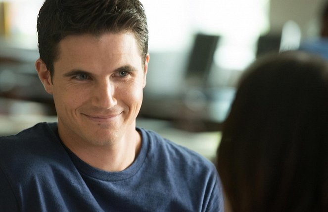 The DUFF - Van film - Robbie Amell