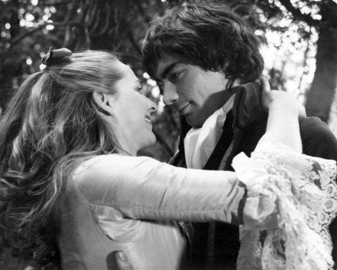 Humiseva harju - Kuvat elokuvasta - Timothy Dalton