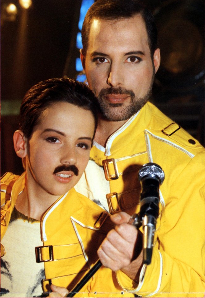Queen: The Miracle - Promo - Ross McCall, Freddie Mercury