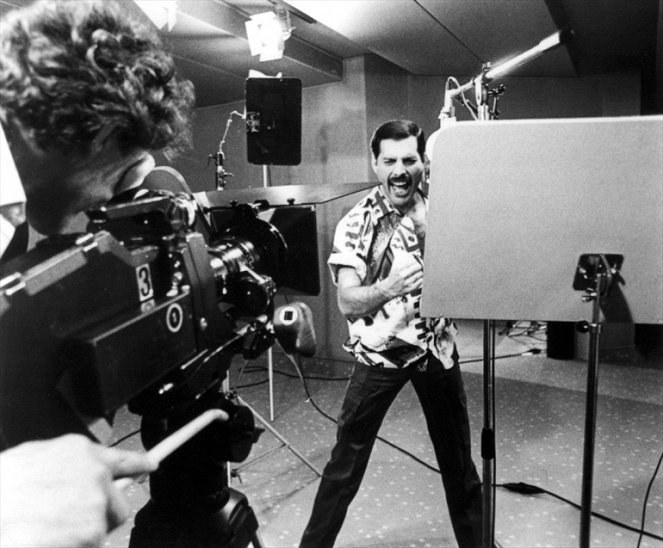 Queen: One Vision - Dreharbeiten - Freddie Mercury