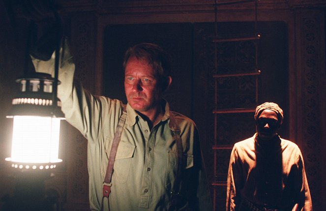Exorcist: The Beginning - Do filme - Stellan Skarsgård