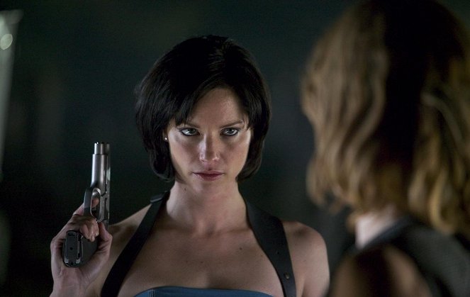 Resident Evil: Apocalipse - Do filme - Sienna Guillory