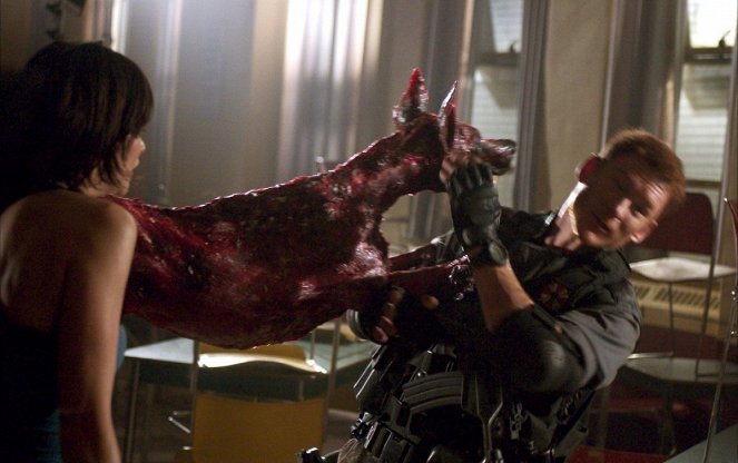 Resident Evil: Apokalypsa - Z filmu - Sienna Guillory, Zack Ward