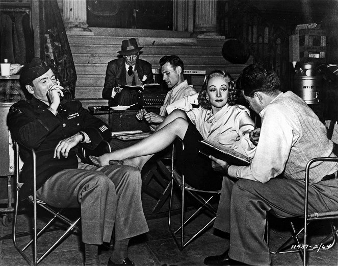 Eine auswärtige Affäre - Dreharbeiten - Marlene Dietrich