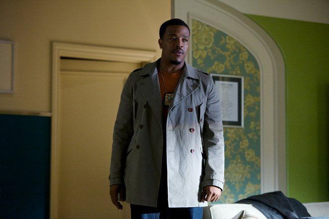 Grimm - BeeWare - Do filme - Russell Hornsby