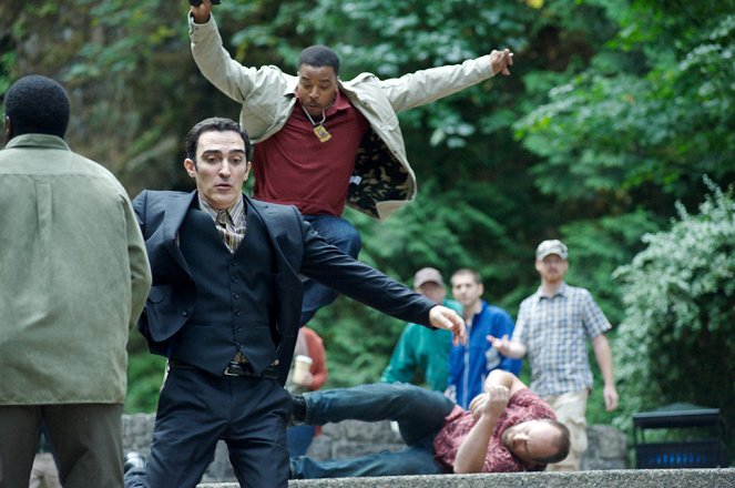 Grimm - Lonelyhearts - Photos - Patrick Fischler, Russell Hornsby