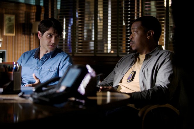 Grimm - Lonelyhearts - Do filme - David Giuntoli, Russell Hornsby