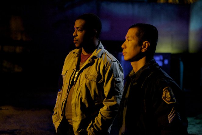 Russell Hornsby, Reggie Lee