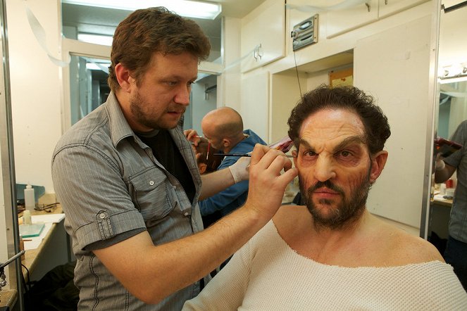 Grimm - Let Your Hair Down - De filmagens - Silas Weir Mitchell