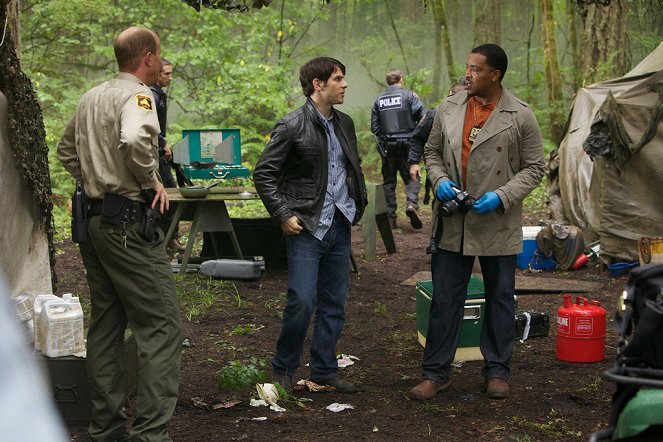 Grimm - Let Your Hair Down - Photos - David Giuntoli, Russell Hornsby