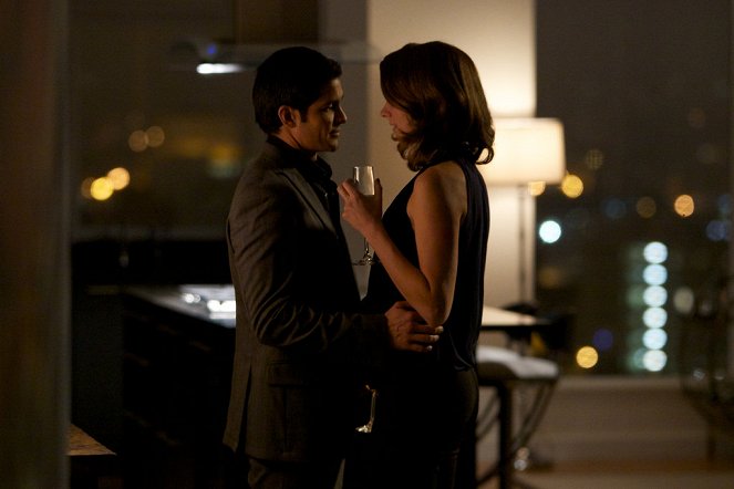 Grimm - Tarantella - Photos - Nicholas Gonzalez, Amy Acker