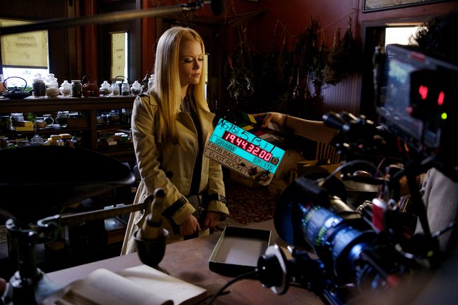 Grimm - Island of Dreams - Making of - Claire Coffee