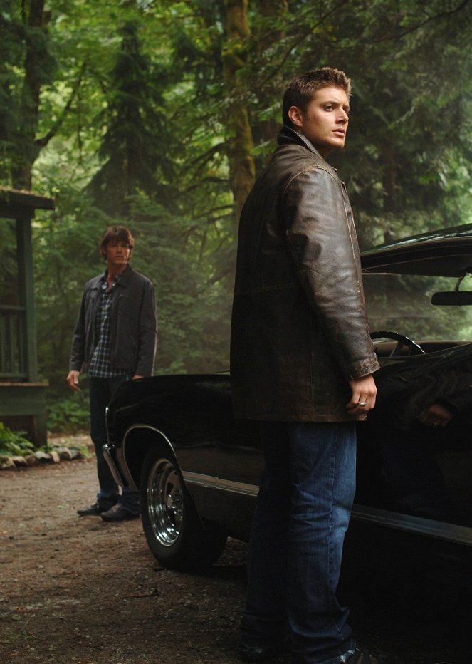 Supernatural - Season 1 - Dead in the Water - Photos - Jensen Ackles