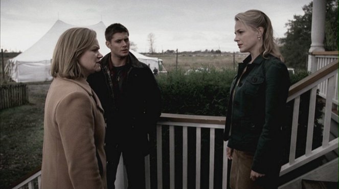 Supernatural - Season 1 - Faith - Photos - Jensen Ackles, Julie Benz