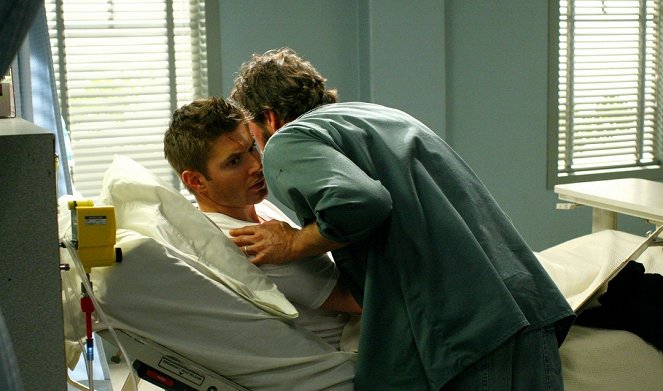 Supernatural - Season 2 - In My Time of Dying - Photos - Jensen Ackles