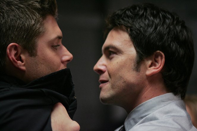 Supernatural - Season 2 - The Usual Suspects - Photos - Jensen Ackles, Jason Gedrick