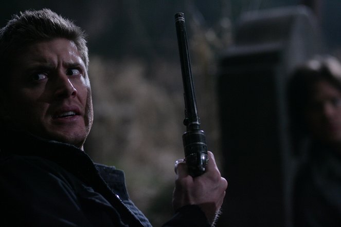 Supernatural - All Hell Breaks Loose: Part 2 - Van film - Jensen Ackles