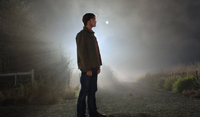 Supernatural - Season 3 - Bedtime Stories - Photos - Jared Padalecki