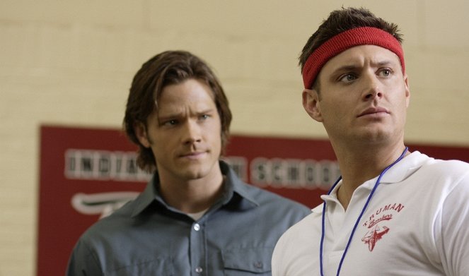 Supernatural - Season 4 - After School Special - Photos - Jared Padalecki, Jensen Ackles