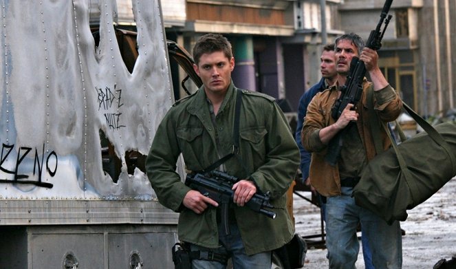 Supernatural - Season 5 - The End - Photos - Jensen Ackles