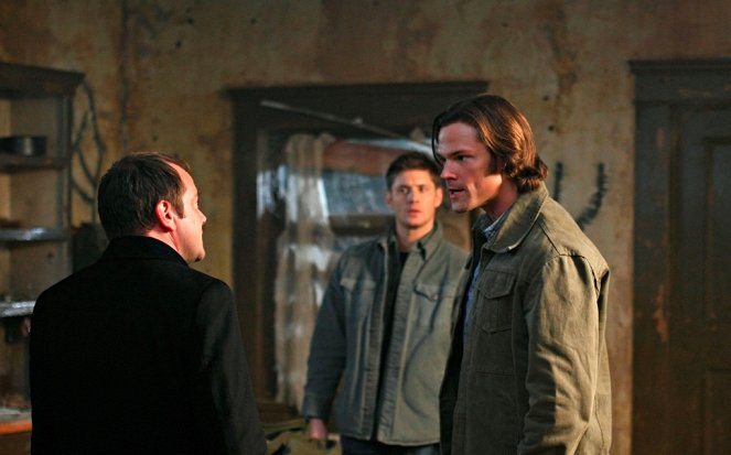 Supernatural - Season 5 - The Devil You Know - Photos - Jared Padalecki