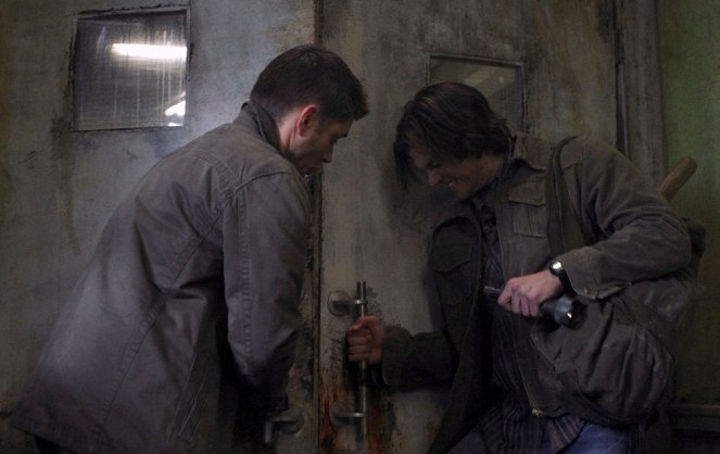 Supernatural - Caged Heat - Photos - Jensen Ackles, Jared Padalecki