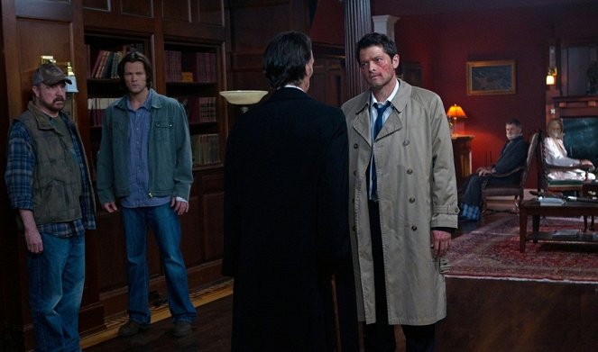 Supernatural - Season 7 - Meet the New Boss - Van film - Jim Beaver, Jared Padalecki, Misha Collins