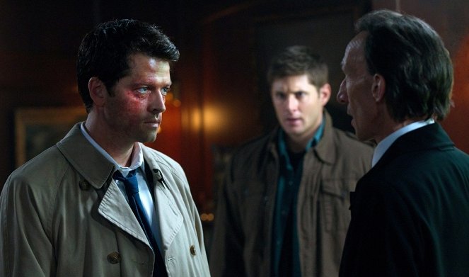 Supernatural - Season 7 - Meet the New Boss - Van film - Misha Collins
