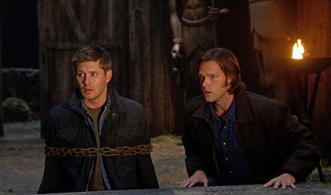 Supernatural - Season 7 - Defending Your Life - Photos - Jensen Ackles, Jared Padalecki