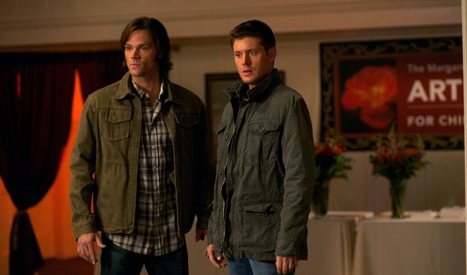 Supernatural - Season 7 - Shut Up, Dr. Phil - Van film - Jared Padalecki, Jensen Ackles