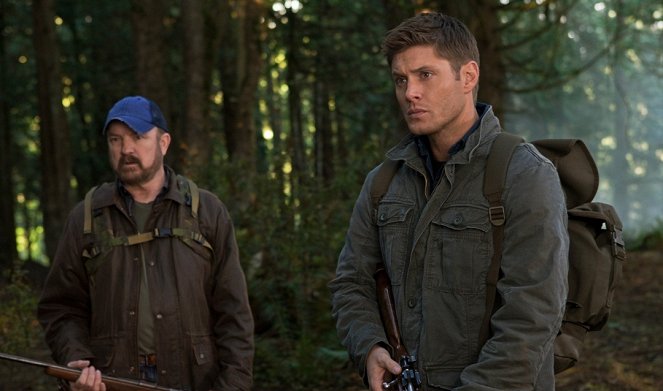 Supernatural - Season 7 - How to Win Friends and Influence Monsters - Photos - Jim Beaver, Jensen Ackles