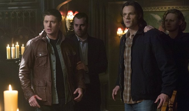 Supernatural - Season 7 - There Will Be Blood - Photos - Jensen Ackles, Jared Padalecki