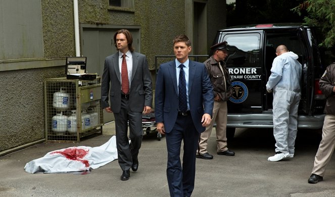 Supernatural - Season 8 - Gebissen - Filmfotos - Jared Padalecki, Jensen Ackles