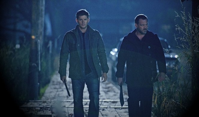 Supernatural - Season 8 - Citizen Fang - Photos - Jensen Ackles, Ty Olsson