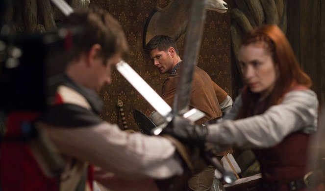 Supernatural - LARP and the Real Girl - Photos - Jensen Ackles