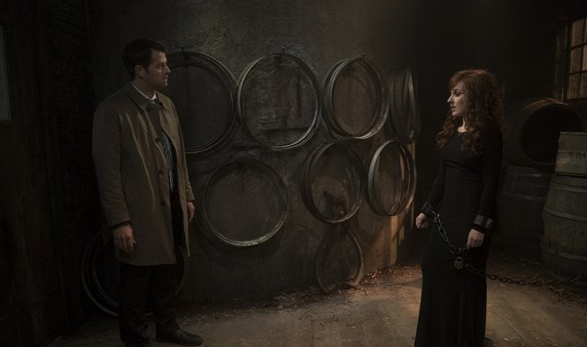 Supernatural - Season 10 - Dark Dynasty - Photos - Misha Collins