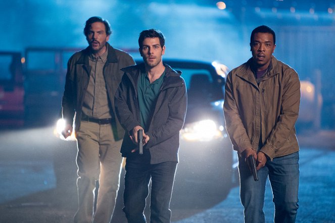 Grimm - Highway of Tears - Photos - Silas Weir Mitchell, David Giuntoli, Russell Hornsby