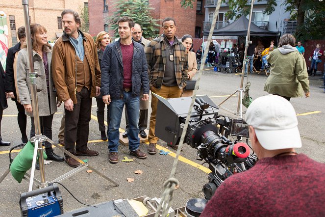 Grimm - The Grimm Who Stole Christmas - Van de set - Bree Turner, Silas Weir Mitchell, David Giuntoli, Russell Hornsby