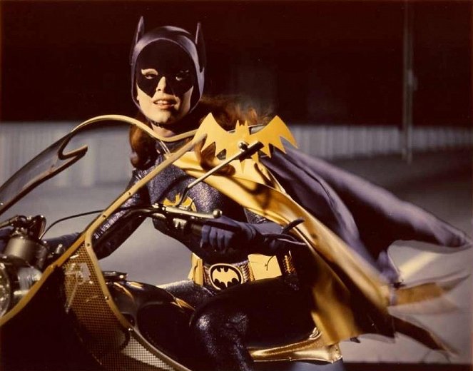 Batman, o Invencível - De filmes - Yvonne Craig