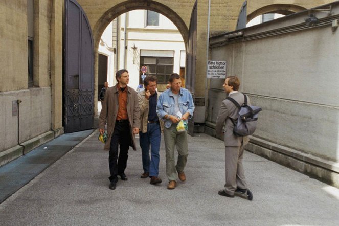 Tatort - Season 34 - Der Prügelknabe - Photos - Udo Wachtveitl, Miroslav Nemec, Michael Fitz, Thomas Schmauser